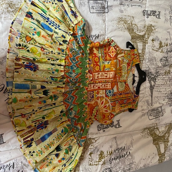 Top - Picture 3 of 6